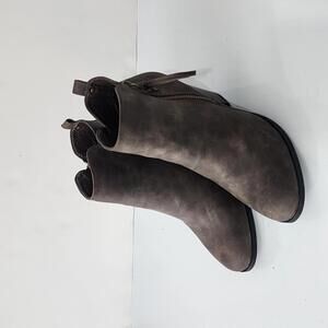 851 DAISY FUENTES CASUAL BOOTIES GRAY‎ SIZE 10M